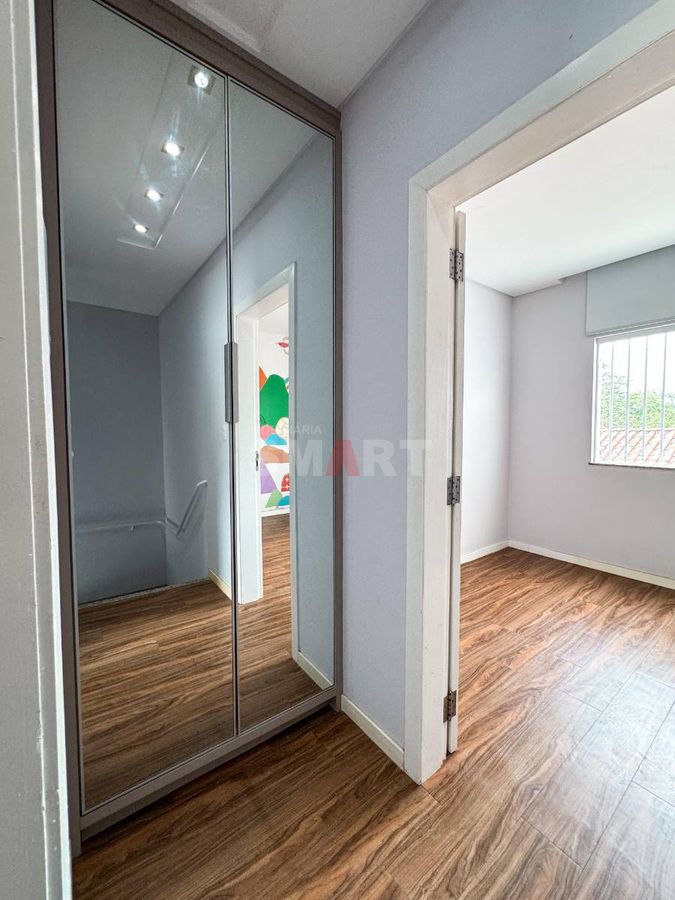 Casa Geminada em Condomínio Fechado no Amizade