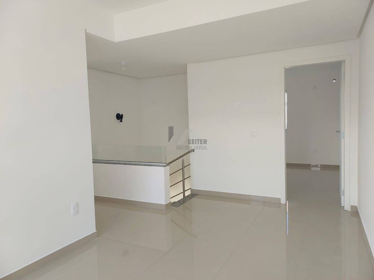 Casa a venda no Carianos Florianopolis