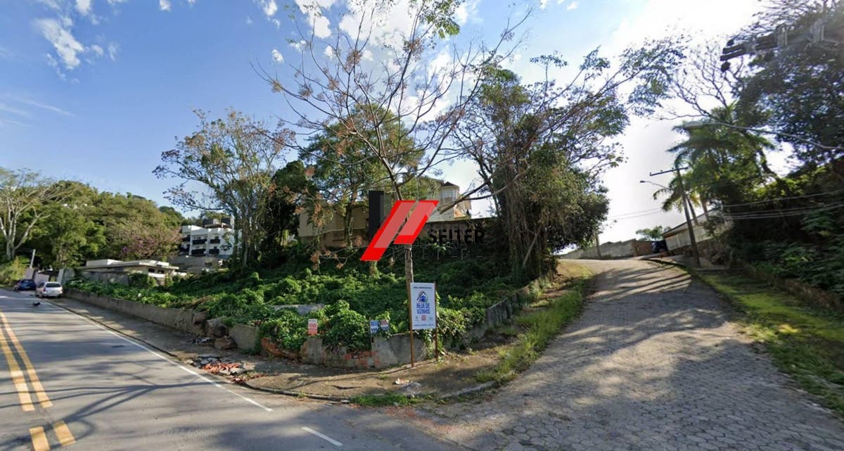 Casa de 2 suites a venda Morro da Cruz Avenida do Antao Florianopolis