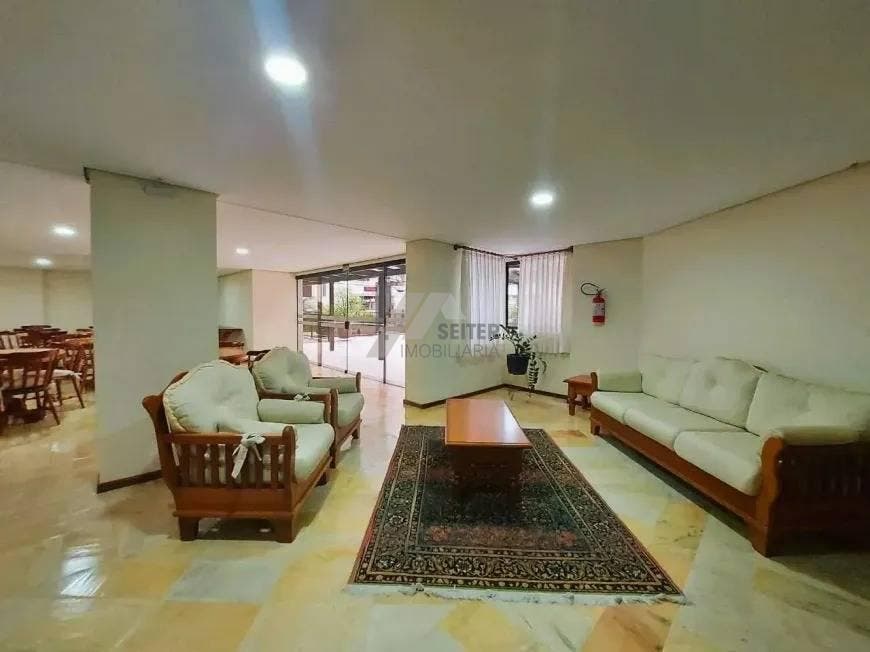 Apartamento com 3 quartos, Centro - Florianópolis