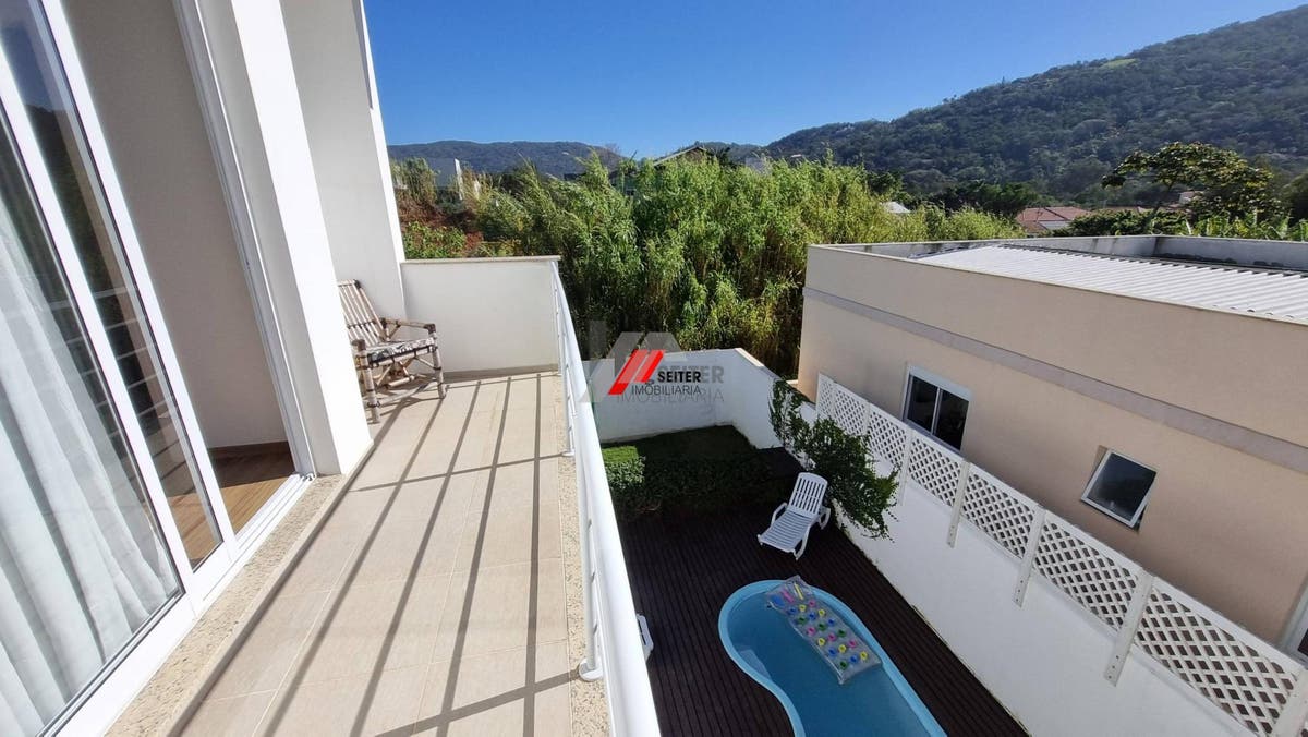 Casa de 3 suites a venda Lagoa da Conceiçao Florianopolis com 352 metros de area util