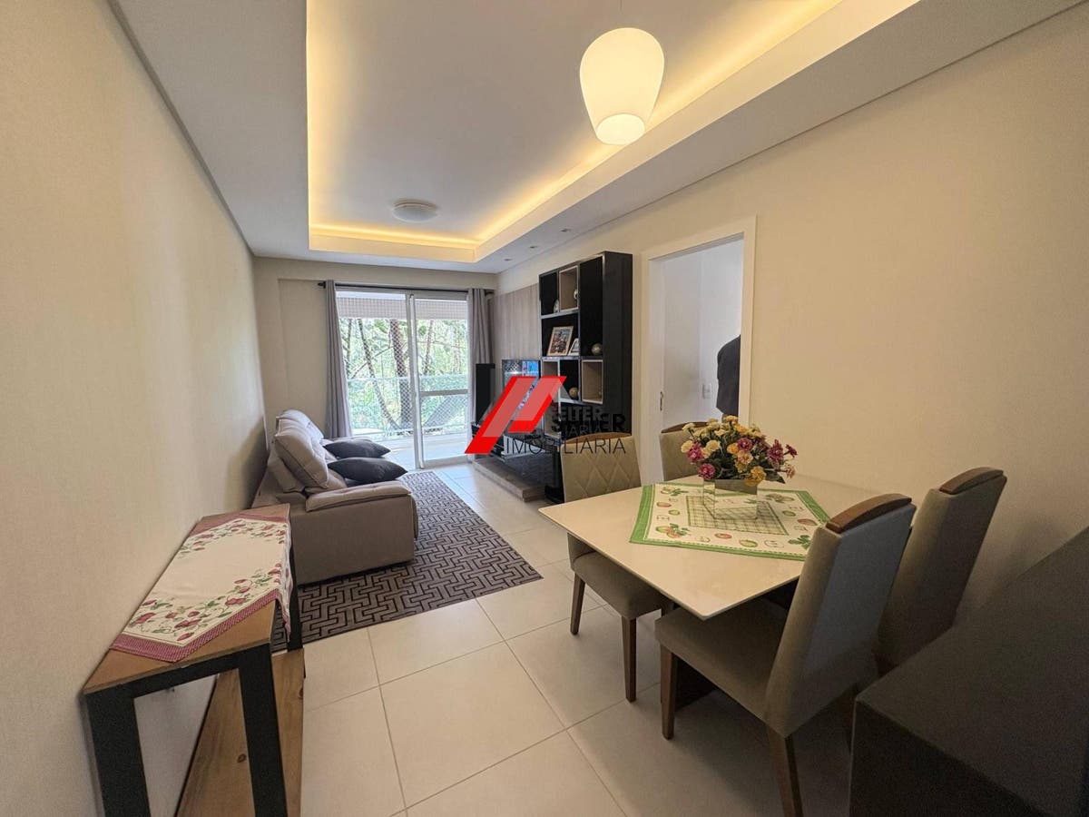 Apartamento 2 dromitorios com suite venda Itacorubi Florianopolis