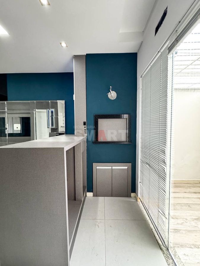 Casa Geminada em Condomínio Fechado no Amizade