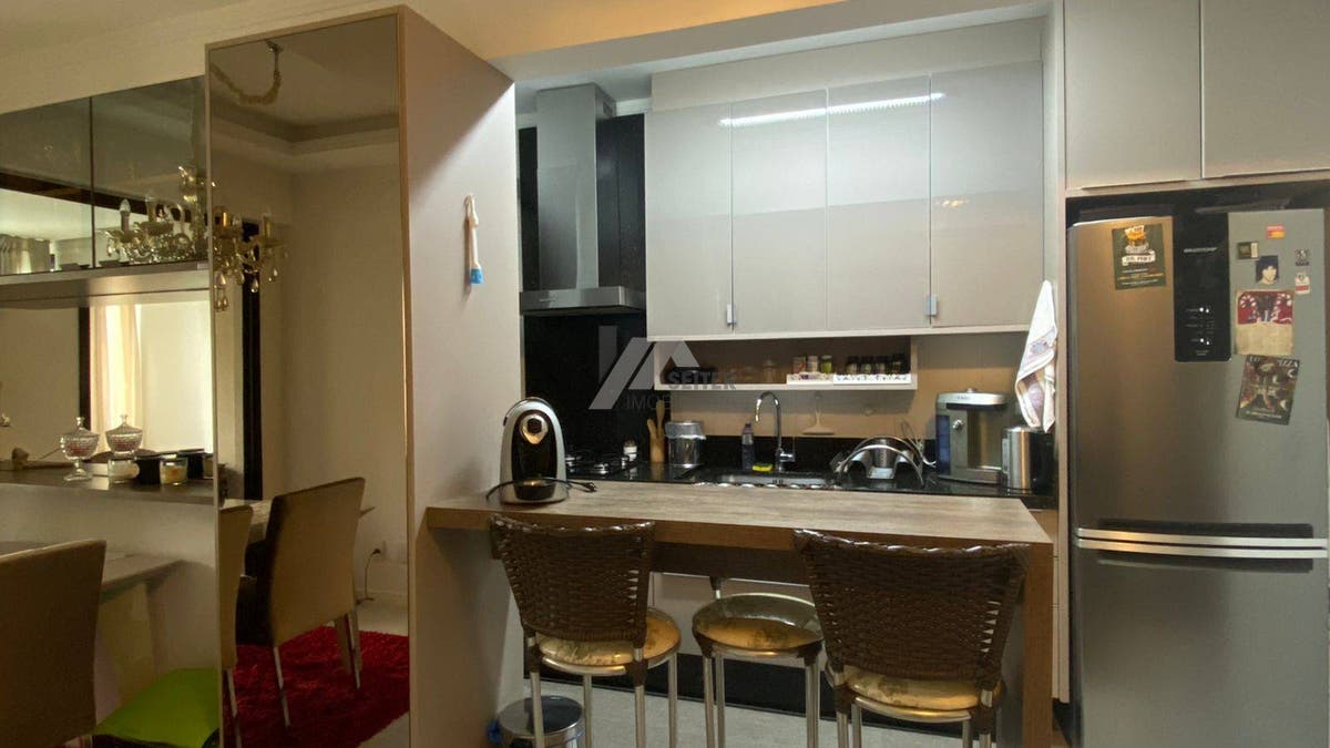 Apartamento mobiliado a venda Florianópolis
