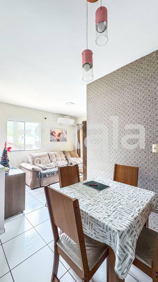 Apartamento Semi-Mobiliado com 03 Dormitórios Ilha da Figueira - Guaramirim