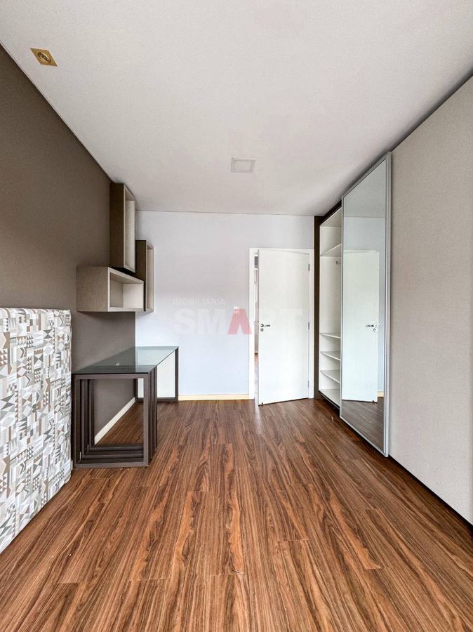 Casa Geminada em Condomínio Fechado no Amizade