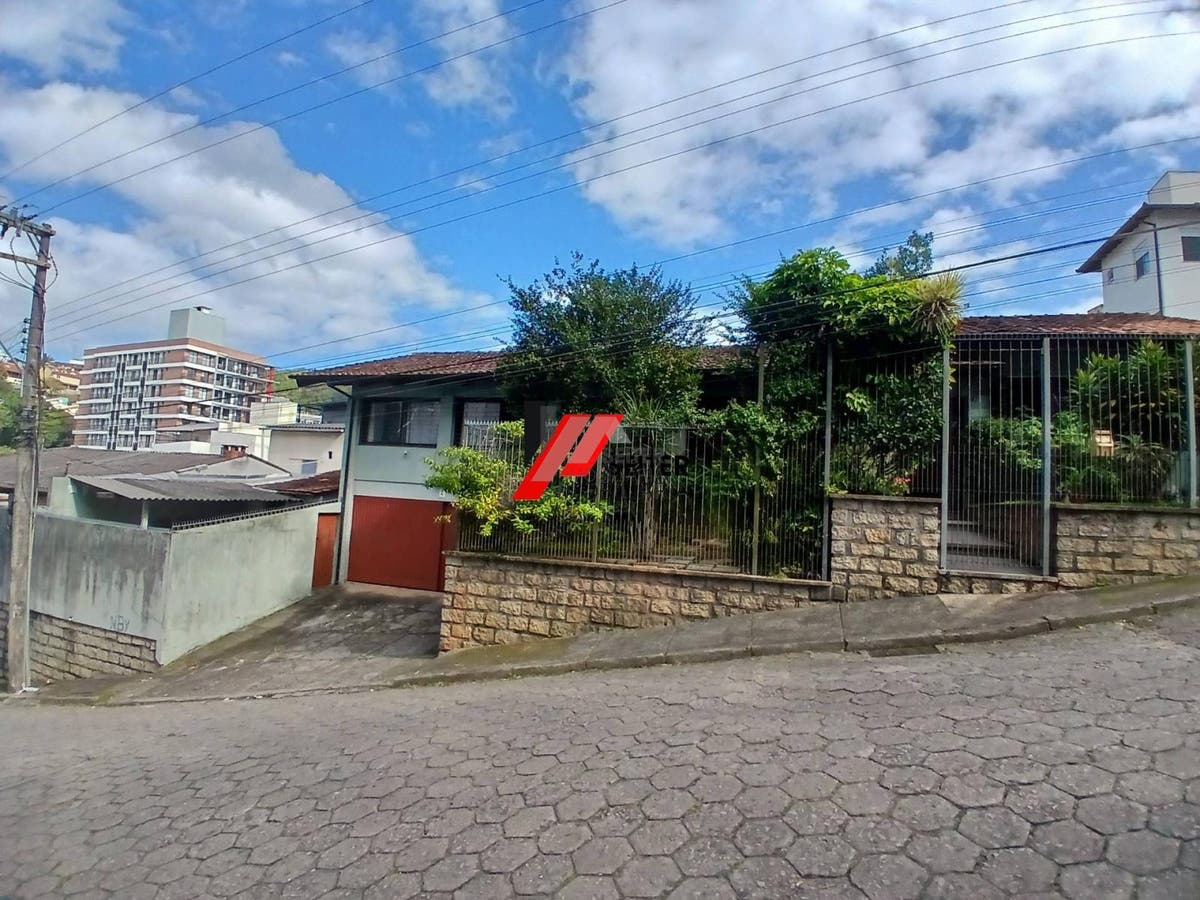 Casa a venda na carvoeira, Florianópolis.