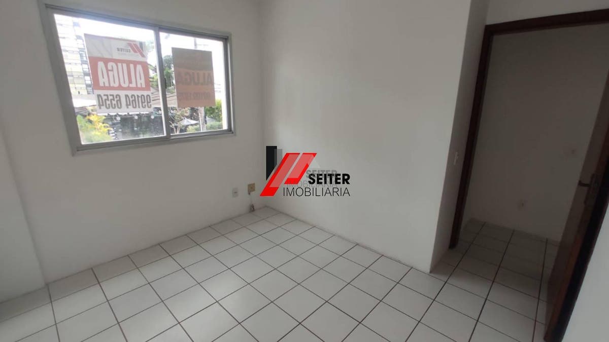 Apartamento 2 suites para aluguel no centro proximo Hercilio Luz