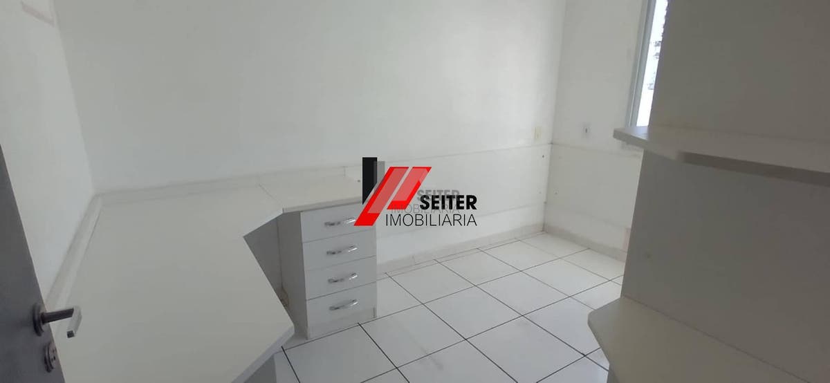 Casa á venda na trindade Florianópolis