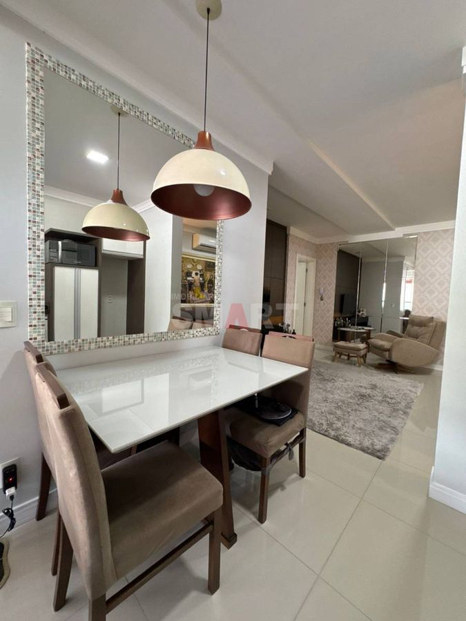 Apartamento com 1 Suíte e 1 Quarto no Bairro Jaraguá Esquerdo
