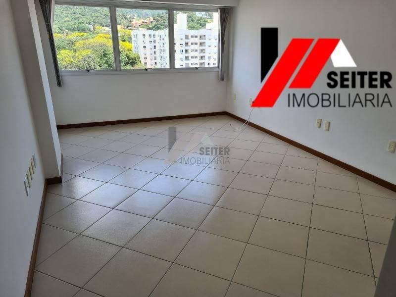 Sala comercial a venda Trindade Florianopolis