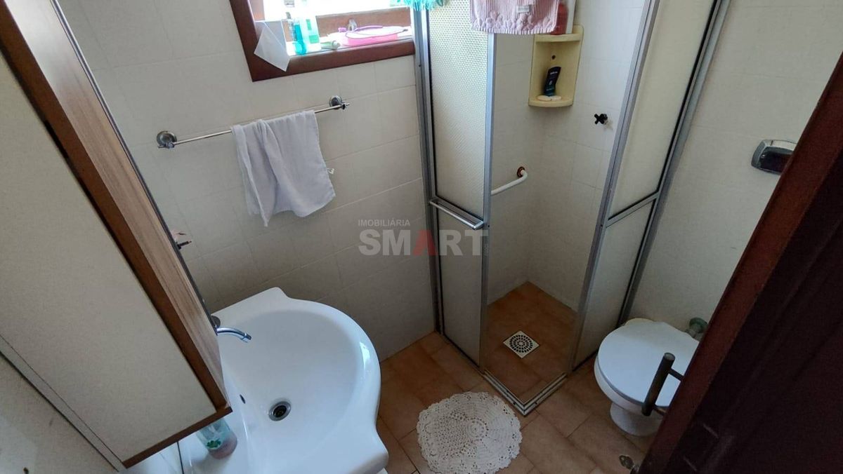 Casa com 2 Suítes e 1 Quarto no Bairro Baependi