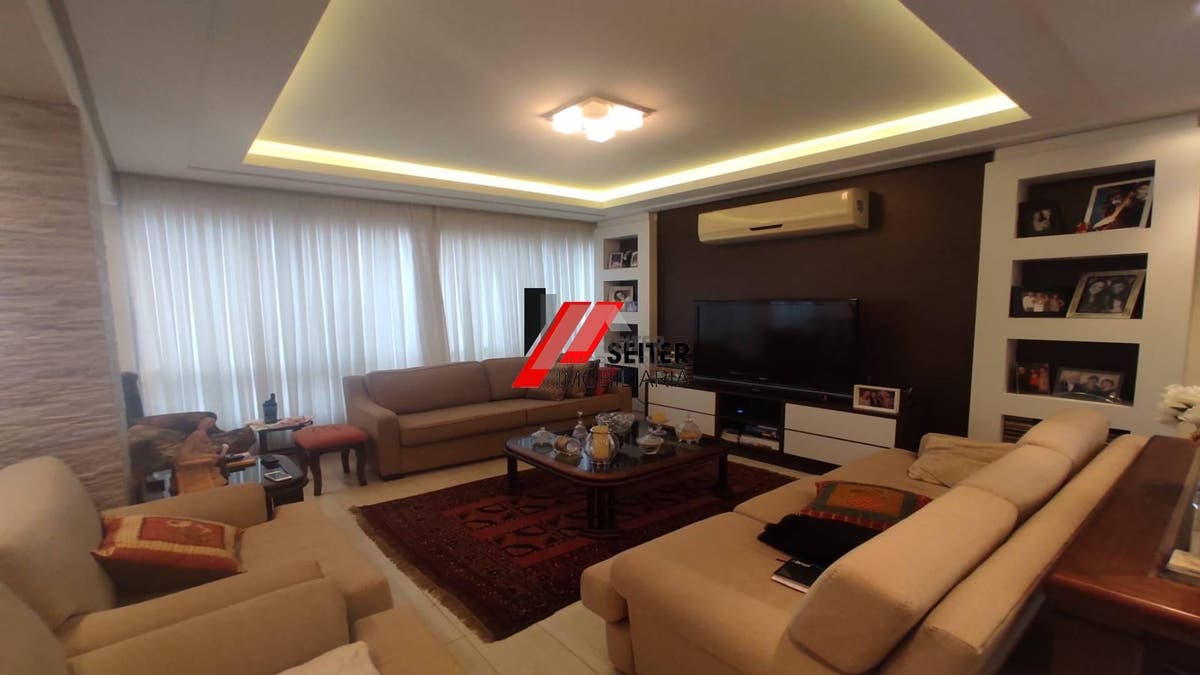Apartamento a Venda 3 dormitórios Beira mar Florianópolis