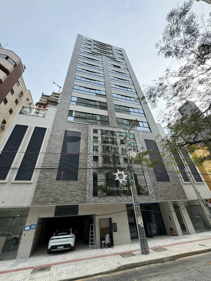Sala Comercial de 145m² no bairro Centro, em Balneário Camboriú | Eu Corretor