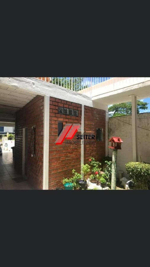 Casa à venda no Centrinho da Lagoa em Florianópolis