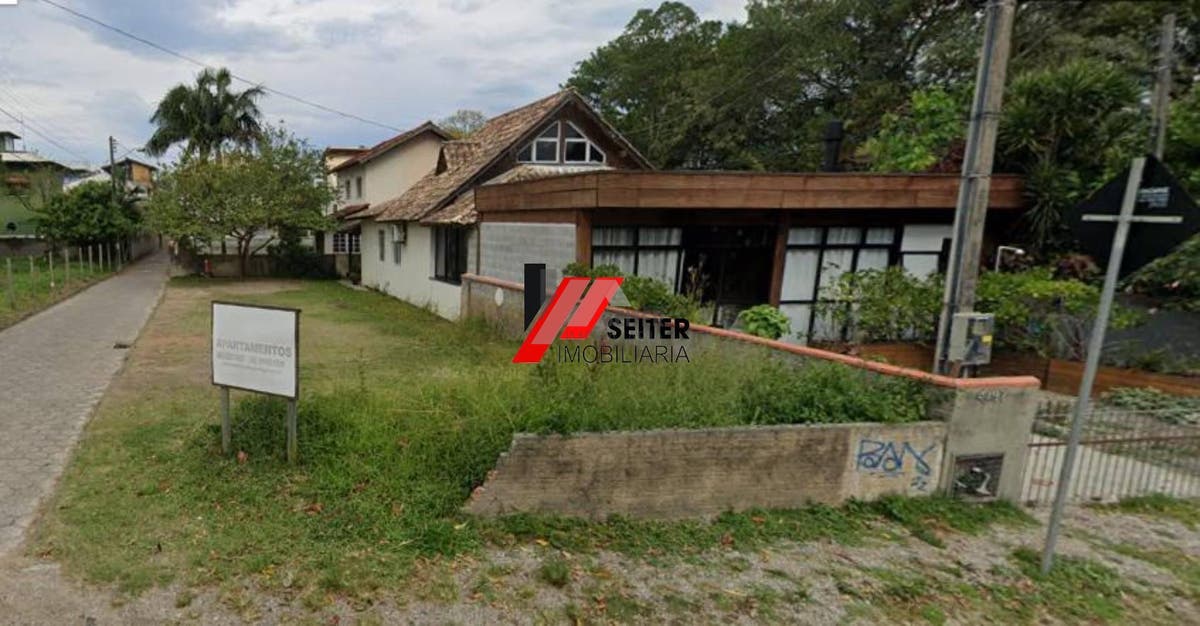 Terreno à venda em Florianópolis-SC Armação do Pântano do Sul 226m2 de área!