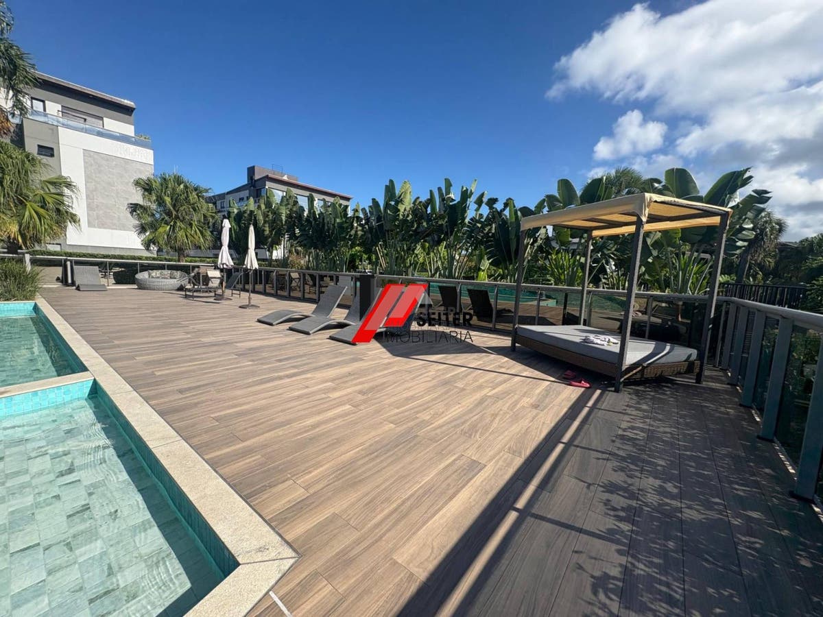 Apartamento a venda com suite no Campeche