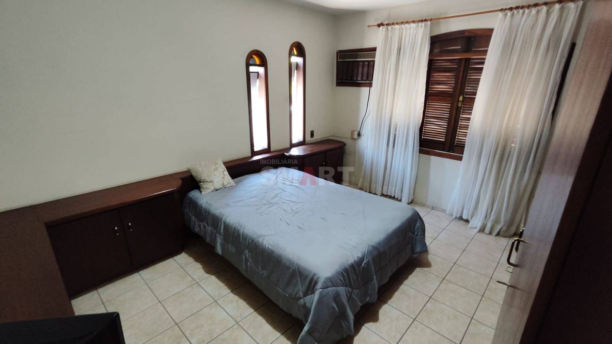 Casa com 2 Suítes e 1 Quarto no Bairro Baependi