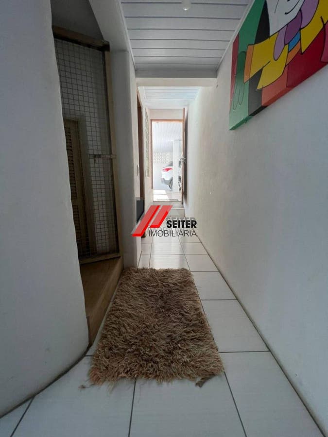 Casa a venda centro de Florianpolis, com 3 dormitorios sendo 1 suíte, vaga de garagem para ate 4 carros