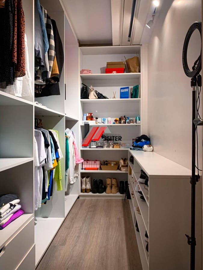 Apartamento a venda com 4 quartos trindade Florianópolis