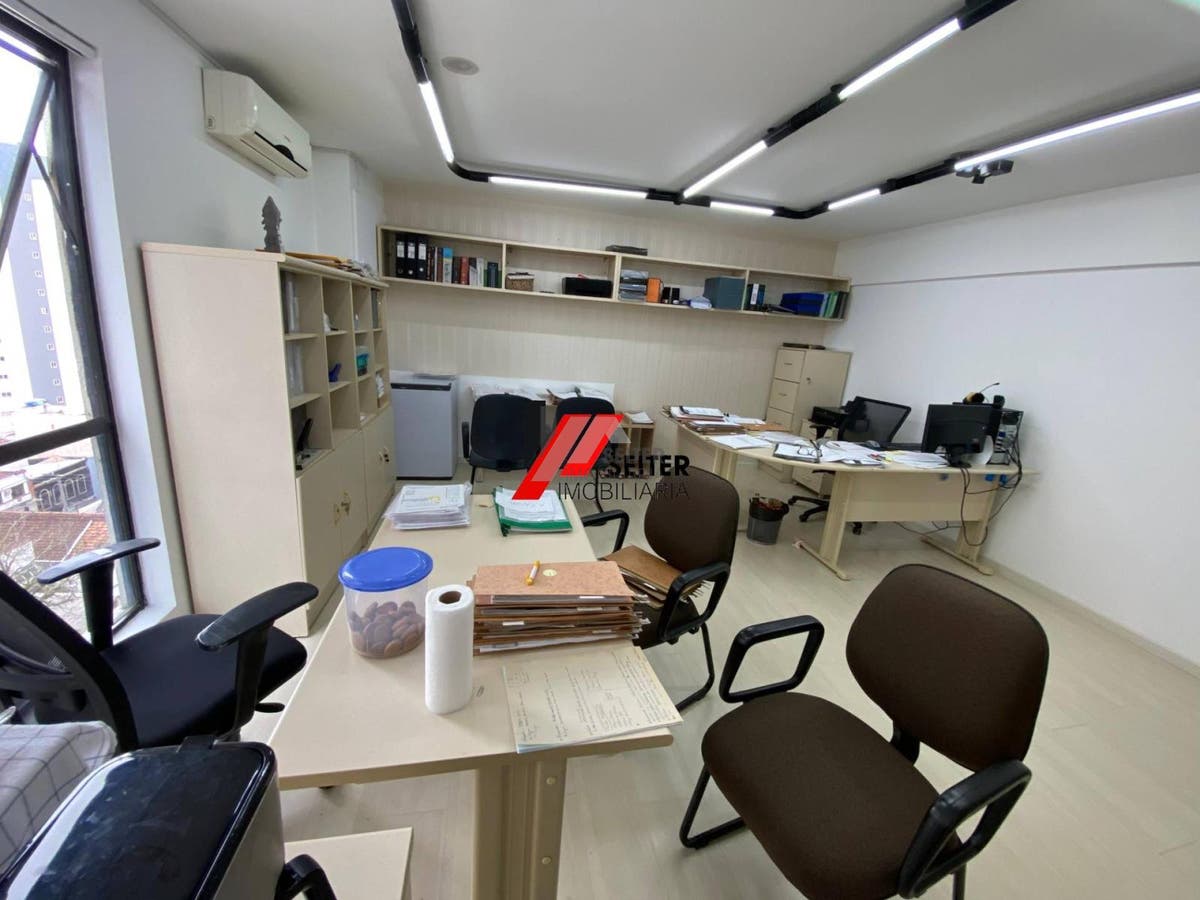 Sala comercial para alugar no centro de Florianópolis proximo ao mercado publico