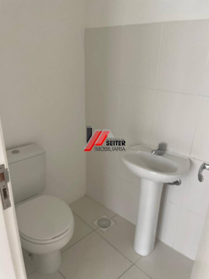 Sala Comercial a Venda Córrego Grande Florianópolis