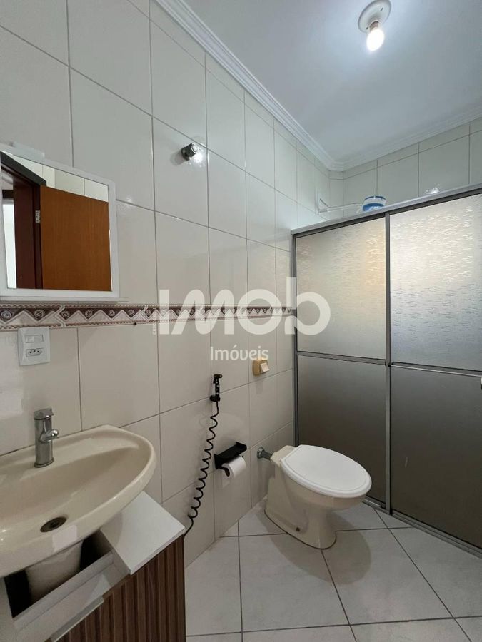Apartamento com suíte + 2 quartos, vila baependi