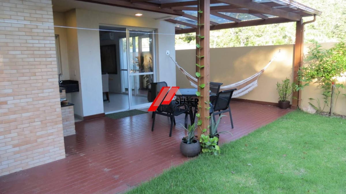 Casa com 3 quartos a venda no bairro Sambaqui em Florianópolis