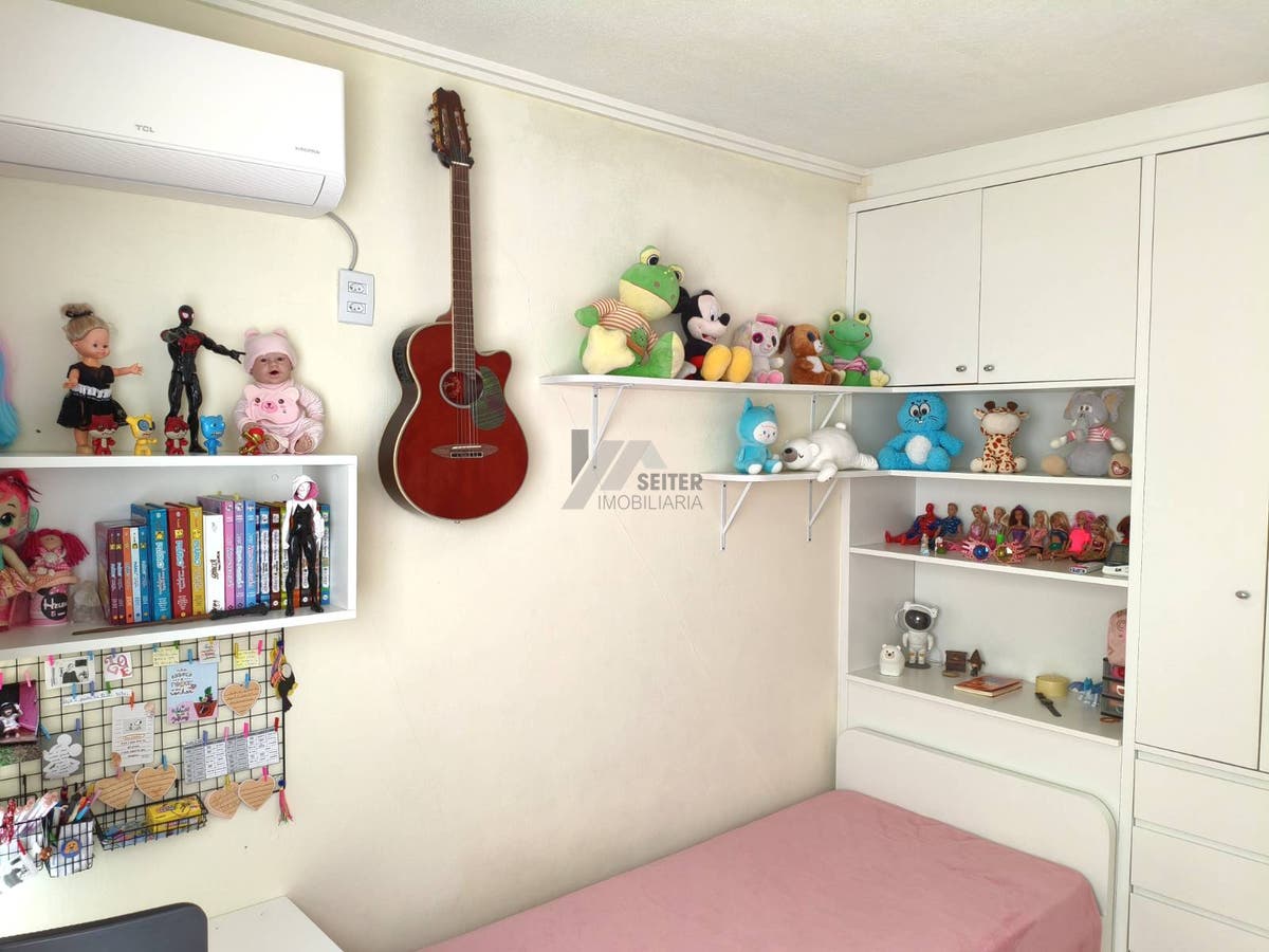 Apartamento com 3 quartos, Trindade - Florianópolis