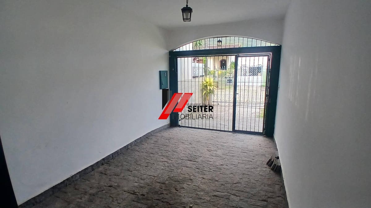 Casa a venda no itacorubi Florianópolis