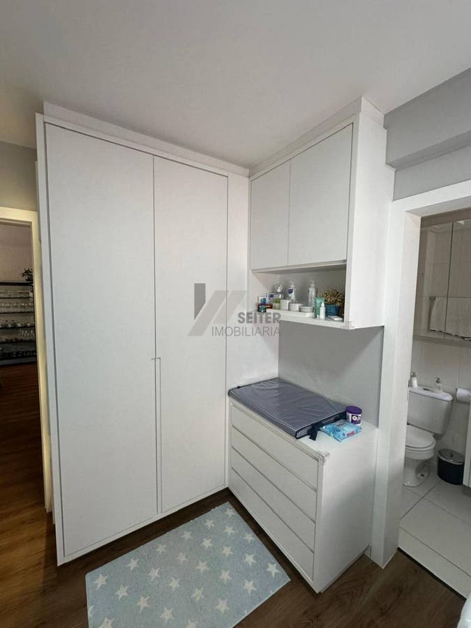 Apartamento de 3 dormitorios sendo 2 suites a venda Joao Paulo