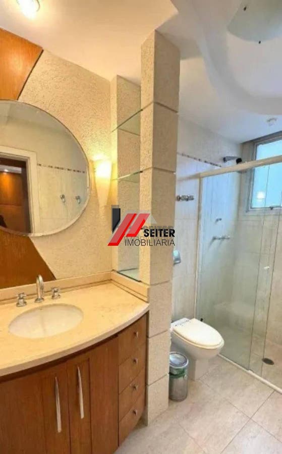 Apartamento à venda no Centro de Florianópolis