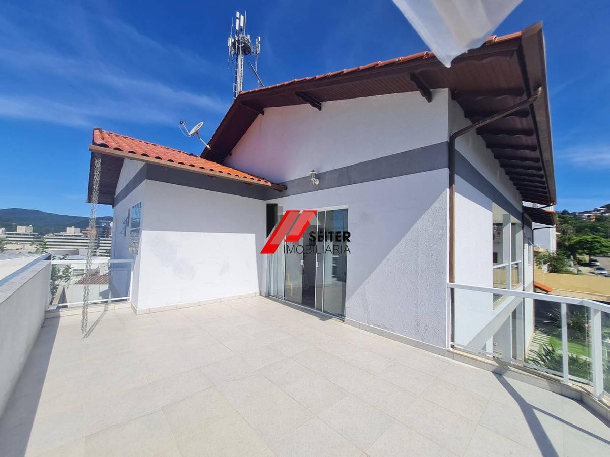 Casa a venda agronômica Florianópolis