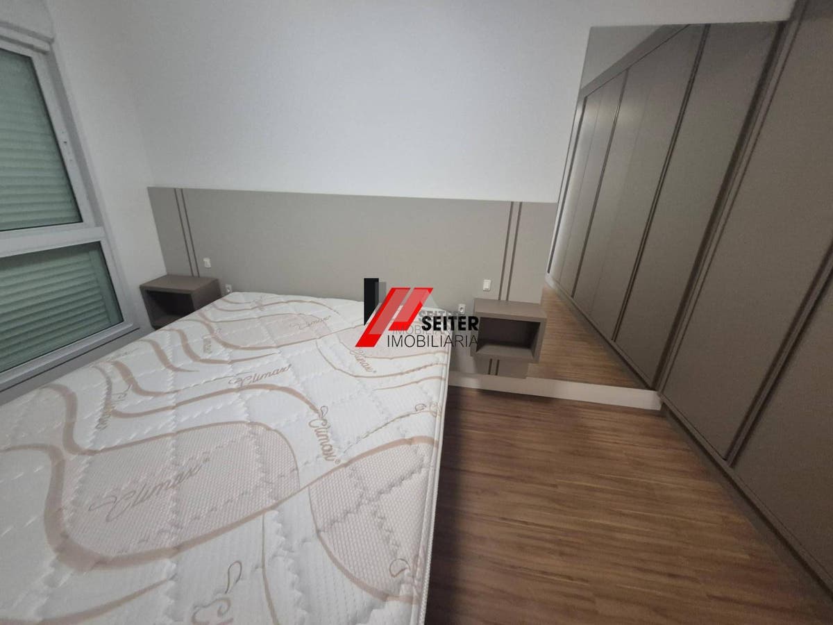 Apartamento de 2 quartos para alugar na Agronômica florianópolis