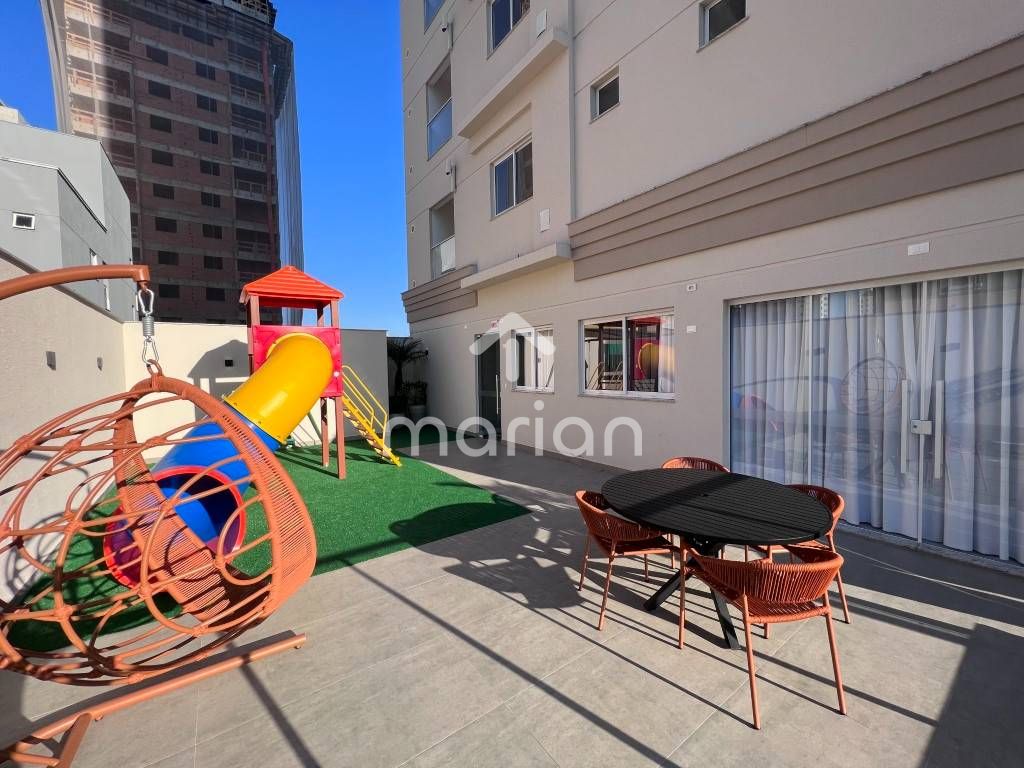 Apartamento a 350m da praia com 2 quartos, Morretes - Itapema