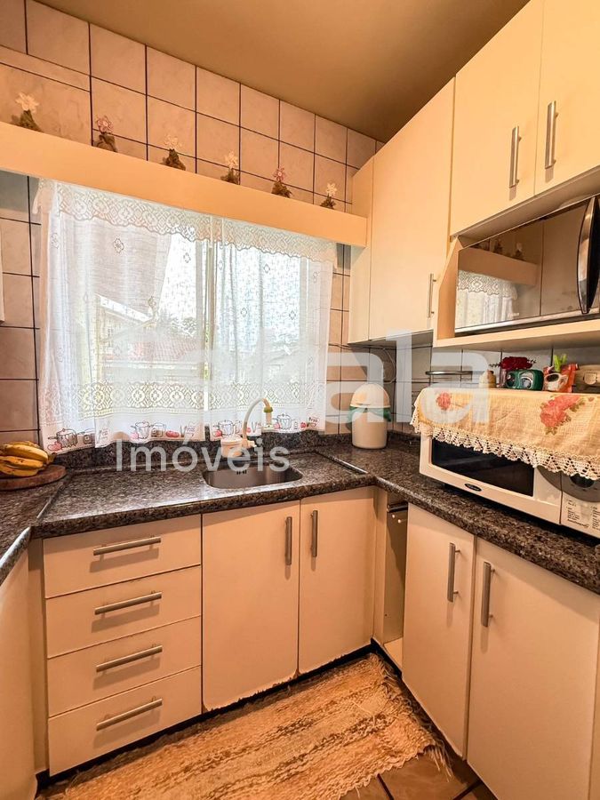 Casa Residencial Contendo 04 Dormitórios, Tifa Martins, Jaragua do Sul