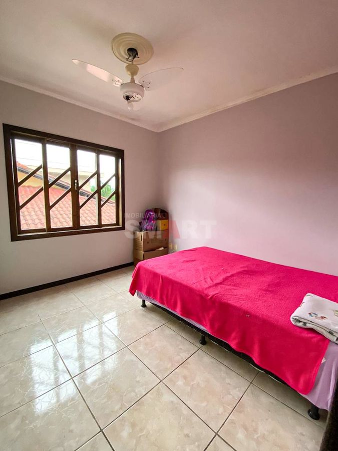 Casa Sobrado com 6 quartos no bairro Amizade
