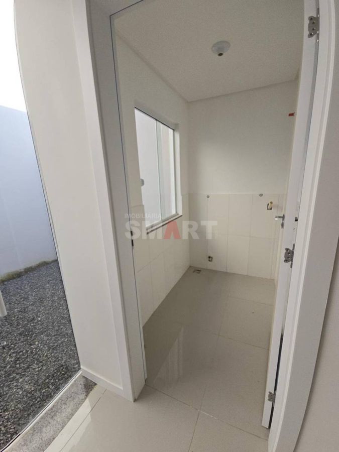 Geminado Duplex no Bairro Tres Rios do Norte com 2 Suítes