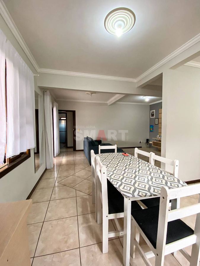 Casa Sobrado com 6 quartos no bairro Amizade