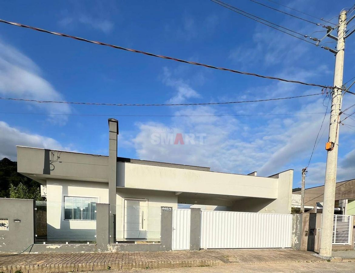 Casa Ampla com 1 Suíte, 1 Quarto e Ampla Área Externa com Churrasqueira em Schroeder - foto 47