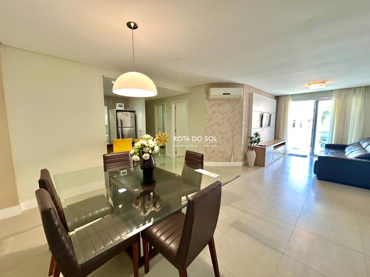 Boulevard Bombinhas Apartamento mobiliado 3 quartos à venda Praia Bombinhas SC