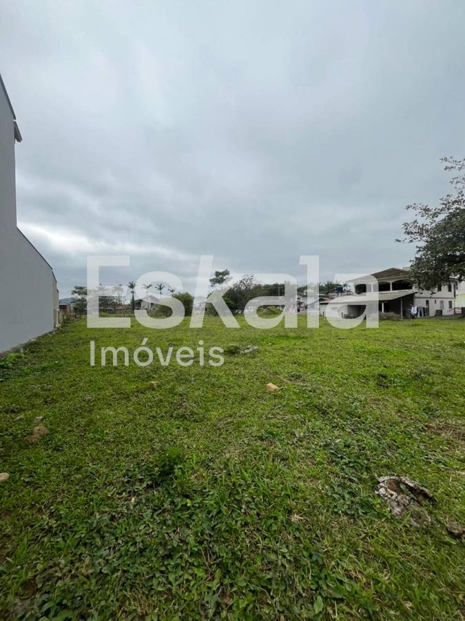 Casa com terreno de 2.571,14m² avaí - guaramirim
