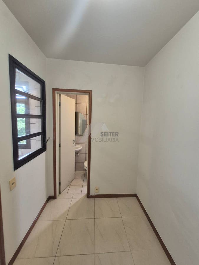 Apartamento de 3 quartos para alugar centro
