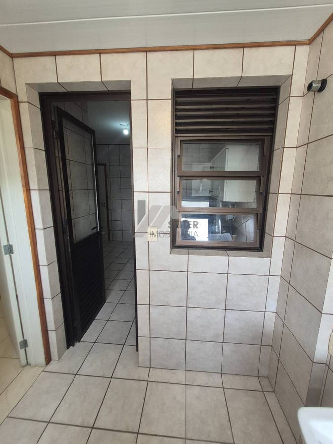 Apartamento de 3 quartos para alugar centro