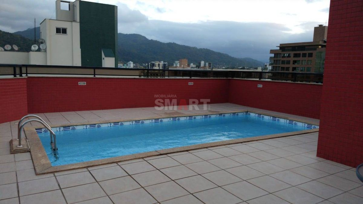 Apartamento 1 Suíte + 2 no Centro