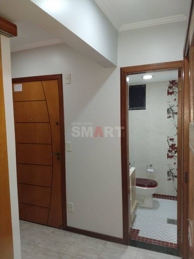 Apartamento 1 Suíte + 2 no Centro