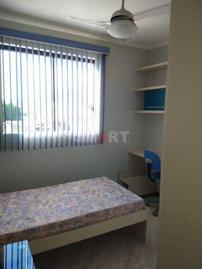 Apartamento 1 Suíte + 2 no Centro