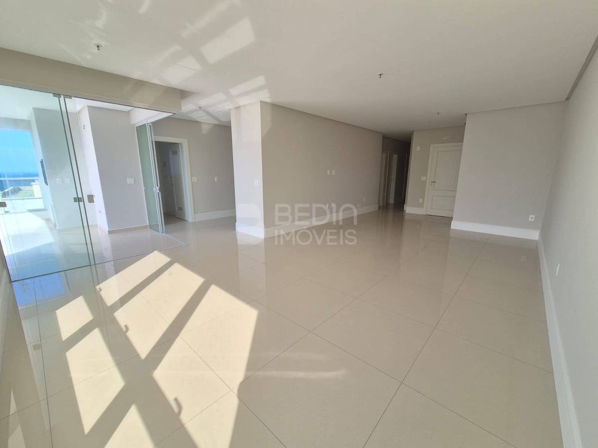 Apartamento de 4 quartos, 170m² no bairro Centro, em Balneário Camboriú | Eu Corretor