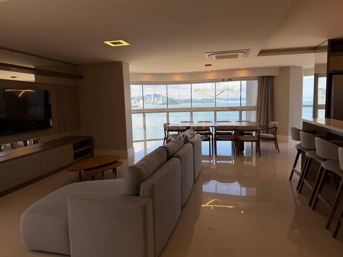 Apartamento de 4 quartos, 237m² no bairro Centro, em Balneário Camboriú | Eu Corretor