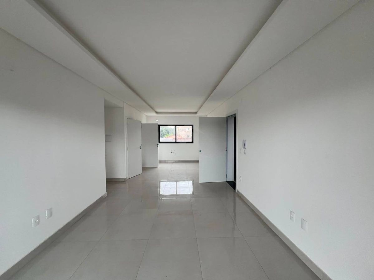 Apartamentos condomínio lauren m. Residence